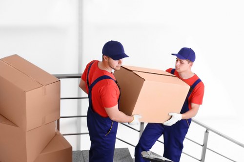 Residential moving support for a flat near Crystal Palace