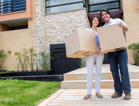 Complaint categories and resolution options for moving services